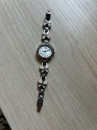 Reloj Lotus Mariposas Rosa y Plateado