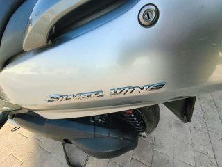 Honda Silver Wing 600