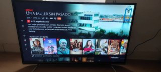 Televisor OKI LED UHD 43 pulgadas Negro