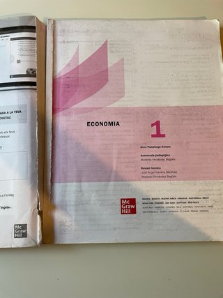 Economia 1r Batxillerat - Mediterrània