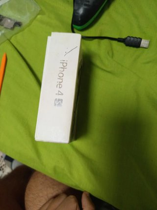 iPhone 4S Scatola + Telaio Ricambi (Senza Scheda Madre)