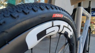BERRIA ALLROAD ESSENTIAL GRX400 2027