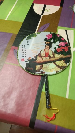 Abanico chino mujer flores