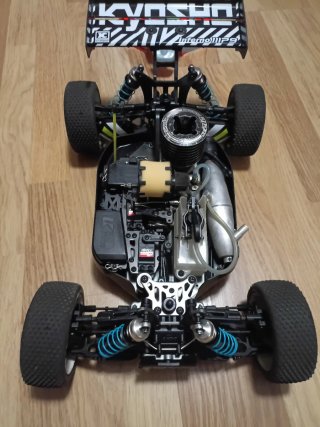 Kyosho Inferno MP9 TKI4 RC Coche Nitro