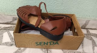 Sandalias de cuero marrones talla 45