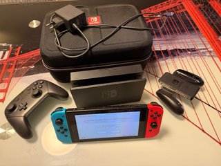 Nintendo Switch HAC-001 Azul y Rojo
