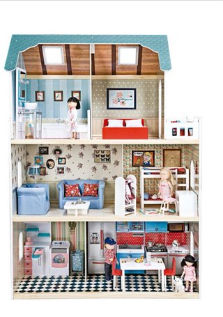 Casa de muñecas de madera