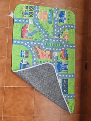 2 Tappeti per bambini in tessuto con piste