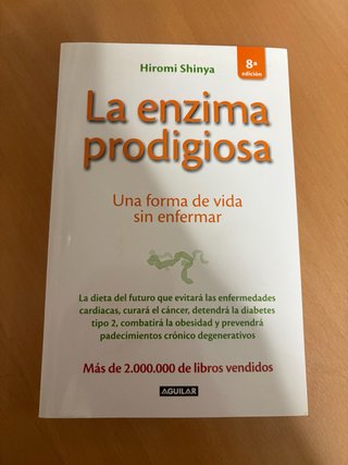 La enzima prodigiosa : una forma de vida sin en...