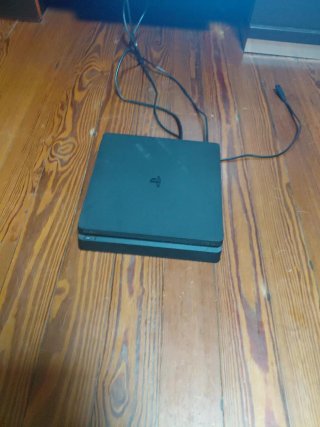 PS4 (PlayStation 4) con 2 mandos