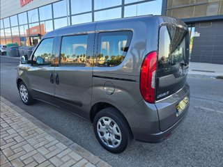 Fiat Doblò Panorama Lounge 1.6 Multijet 70kW (95CV) SWB