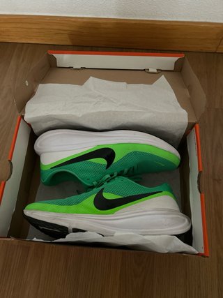 Zapatillas Nike Revolution 8 Talla 45