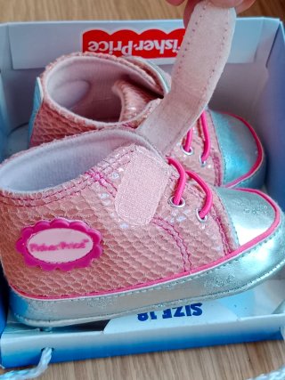 Zapatillas niña con peluche