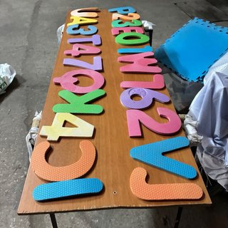 ALFOMBRA JUEGOS LETRAS Y NUMEROS