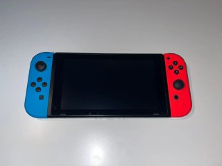 Nintendo Switch Azul/Rojo poco uso con caja origin