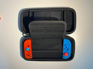 Nintendo Switch Azul/Rojo poco uso con caja origin