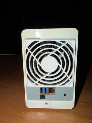 NAS Synology 218 + 2x2TB Hard Disk