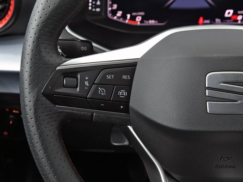SEAT Ibiza 2025, foto 15