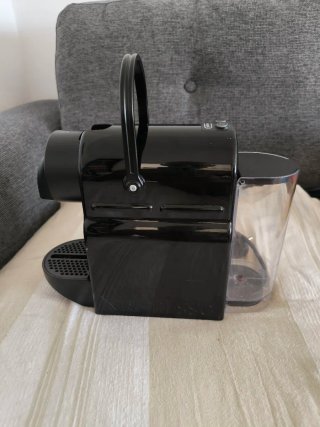 Cafetera Nespresso Krups Inissia