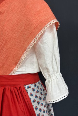 Traje Baturra Niña