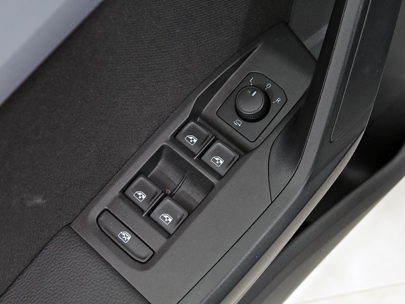 SEAT Ibiza 2025, foto 10