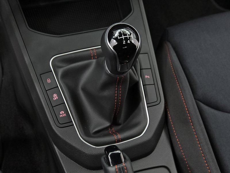 SEAT Ibiza 2025, foto 29