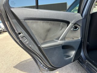 Toyota Avensis  / Diesel / Automatico / Año 2010