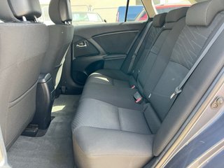Toyota Avensis  / Diesel / Automatico / Año 2010