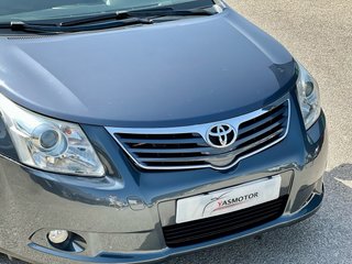 Toyota Avensis  / Diesel / Automatico / Año 2010