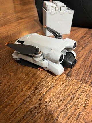 Dron dji mini 3 pro
