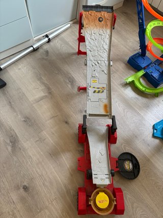 Juguetes hotwheels se venden juntos o separados