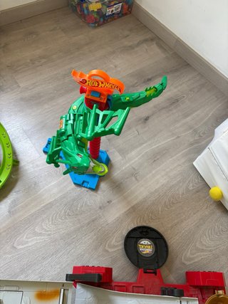 Juguetes hotwheels se venden juntos o separados