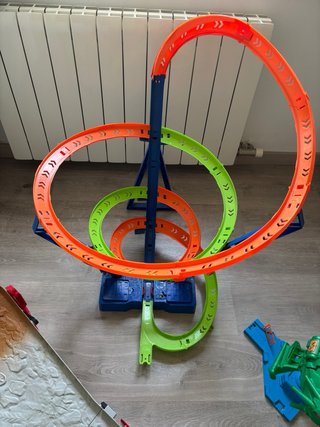 Juguetes hotwheels se venden juntos o separados