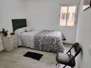 Acojedora habitacion en piso recien reformado