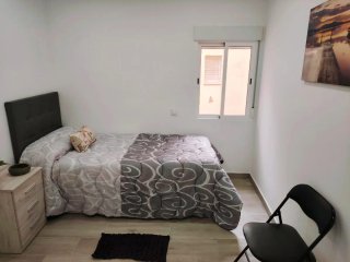 Acojedora habitacion en piso recien reformado