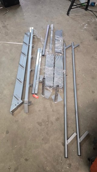 Escalera de baño VEVOR de 6 peldaños con dos pasam