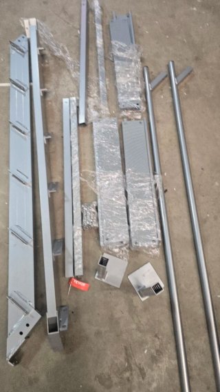 Escalera de baño VEVOR de 6 peldaños con dos pasam