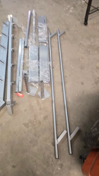 Escalera de baño VEVOR de 6 peldaños con dos pasam
