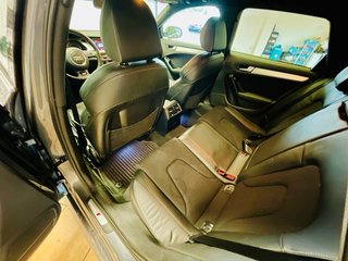 Audi A4 S LINE