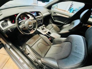Audi A4 S LINE
