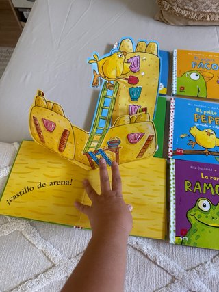Lote del libro pollo pepe