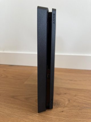 PS4 Slim Impecable Sony Negra