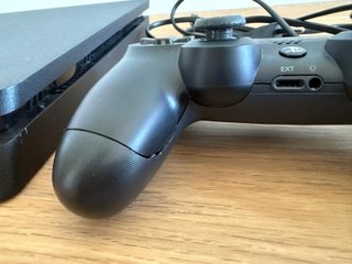 PS4 Slim Impecable Sony Negra