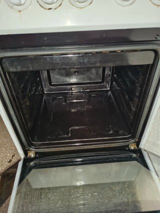 Vitrocerámica con horno eléctrico Beko