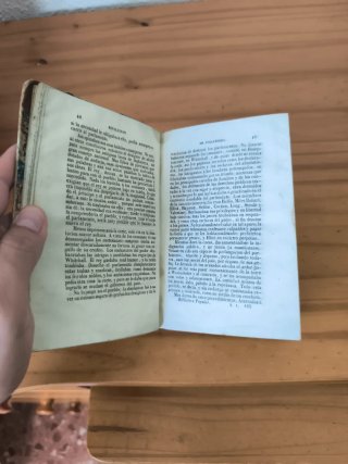 Libro antiguo (1844)