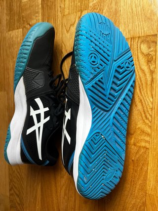 Zapatilla Asics.Tenis y Padel