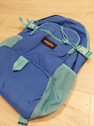 Mochila Eastpak azul y turquesa