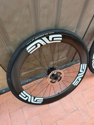 Ruedas Enve Ses 4.5 con Ceramicspeed