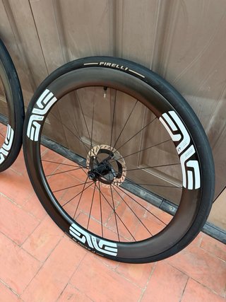 Ruedas Enve Ses 4.5 con Ceramicspeed