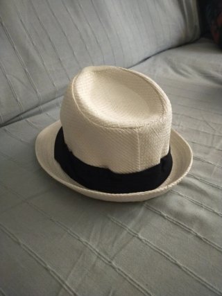 Sombrero Fedora Blanco y Negro Aldo